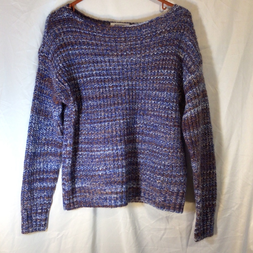 Old navy sweater